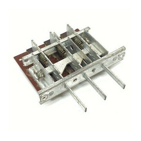 3 SECTION DPDT PUSH BUTTON SWITCH ON/ON