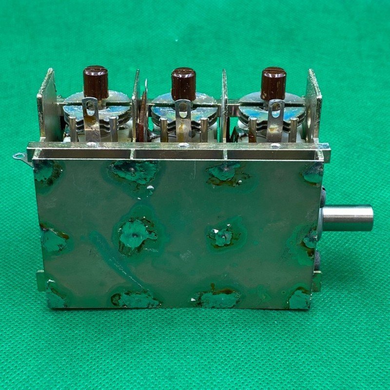 3X 20-70pF + 3X 20-40pF Air Variable Capacitor 3 Gang +20%