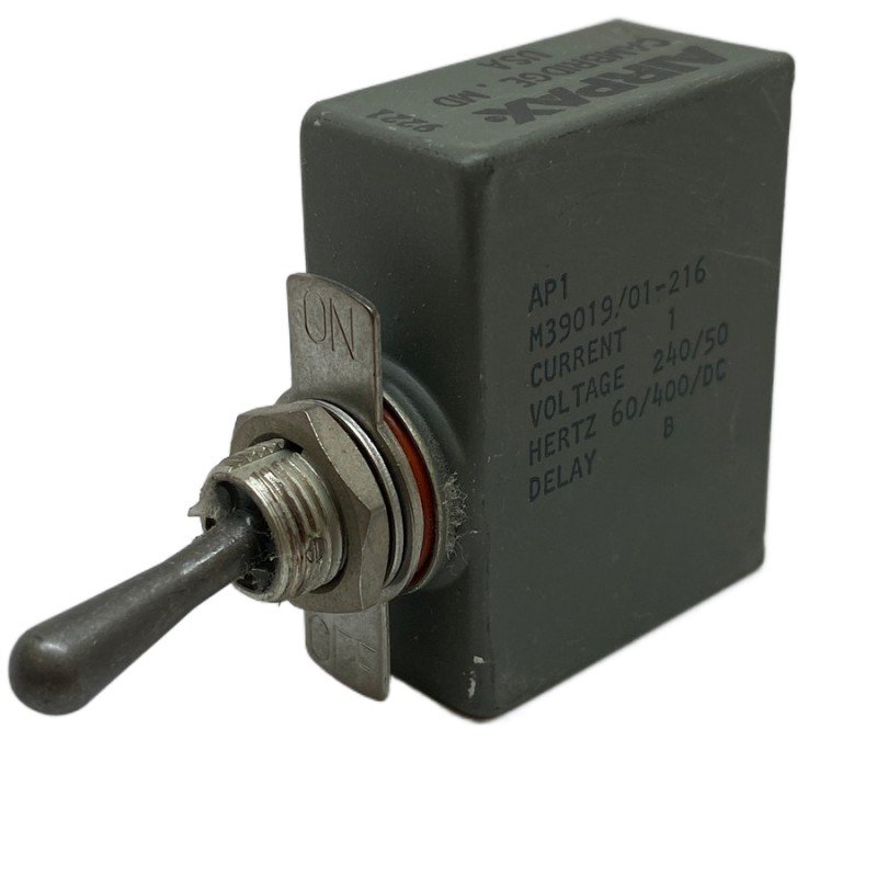 AP1 M39019/01-216 Airpax Toggle Switch SPDT