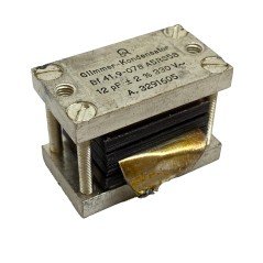 12pf 330V AC Mica RF Capacitor Glimmer Kondensator BF41.9-078