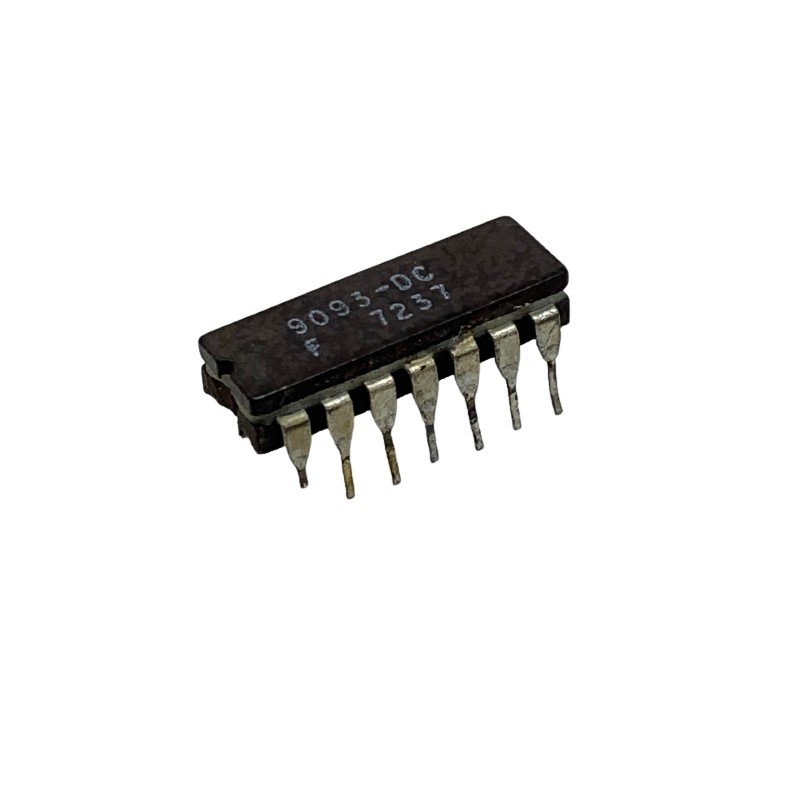 9093DC Fairchild Ceramic Integrated Circuit
