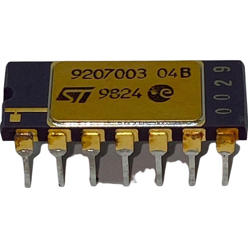 HCC4047BD ST THOMSON Integrated Circuit
