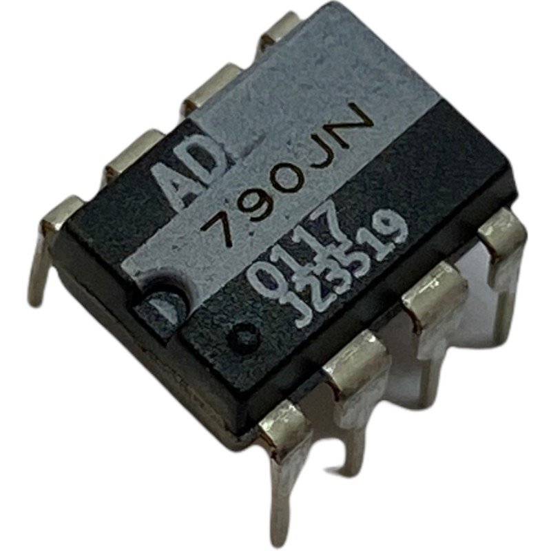 AD790JN Analog Devices Integrated Circuit