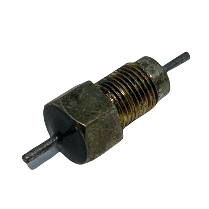 Feed Through Capacitor 6500pF 6n5 6.5nF 600V 31x10mm