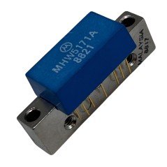 MHW5171A MOTOROLA RF Power Module 40MHz - 450MHz RF/MICROWAVE WIDE BAND LOW POWER AMP