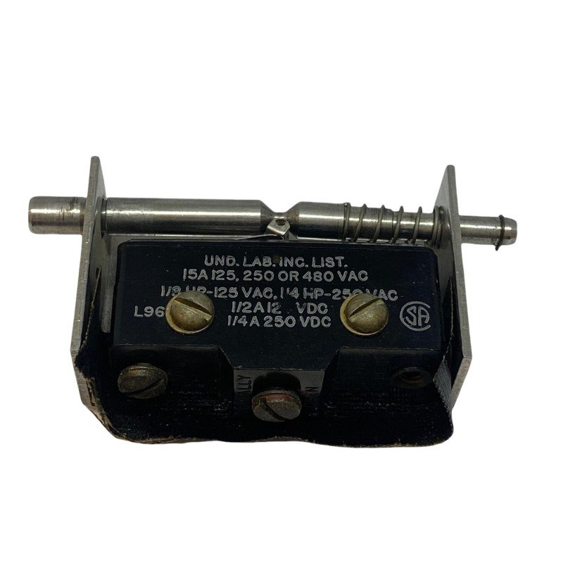 1AC1 UND LAB Microswitch Assembly SPDT Snap Action 125/250/480V 15A 	5930-00-248-8911