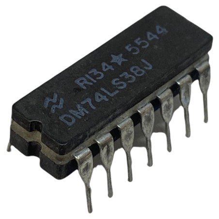 DM74LS38J National Ceramic Integrated Circuit