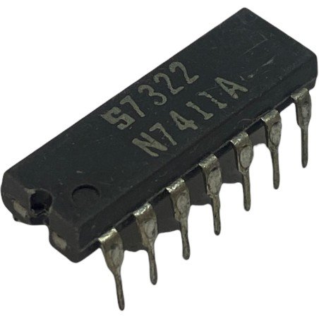 N7411A Signetics Integrated Circuit