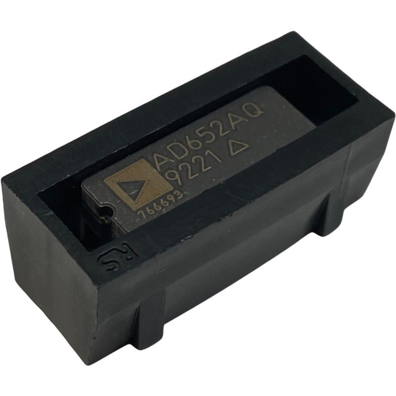 AD652AQ Analog Devices Ceramic Integrated Circuit
