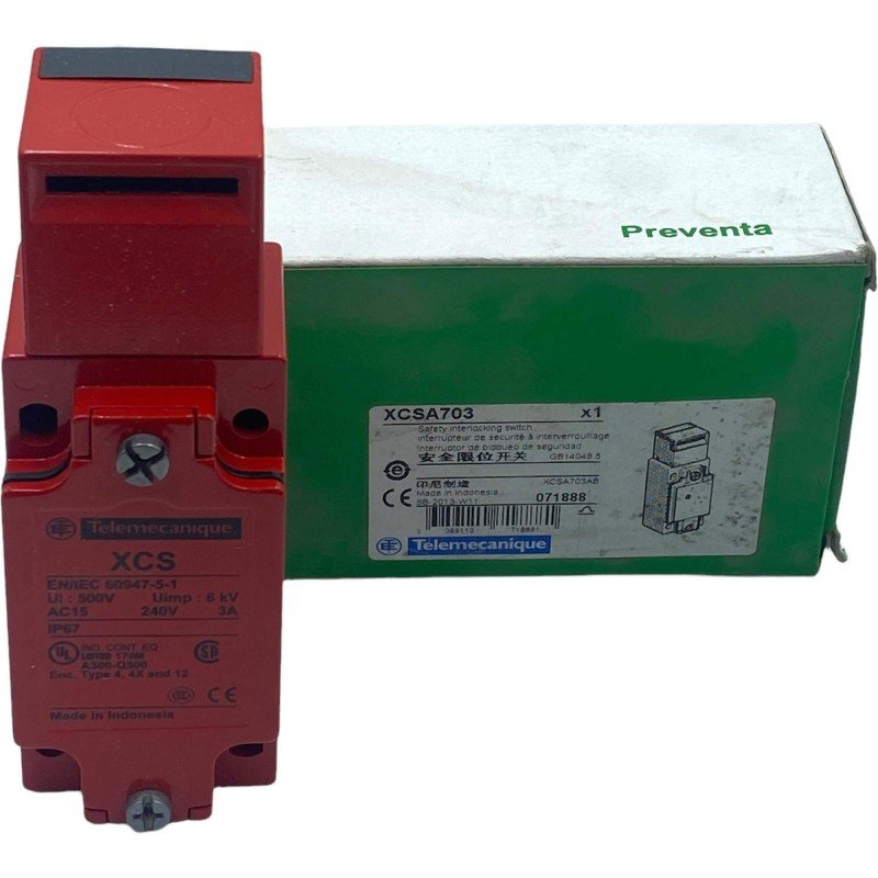 XCSA703 Telemecanique Safety Interlocking Switch 240V/3A 6kV