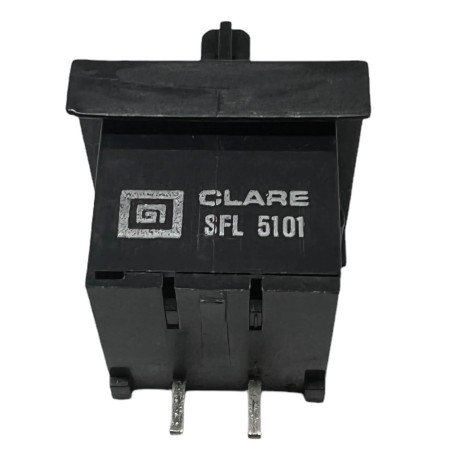 SFL5101 CP CLARE PUSHBUTTON SWITCH 5930-01-390-1317