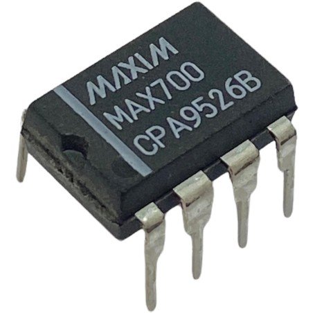 MAX700CPA Maxim Integrated Circuit