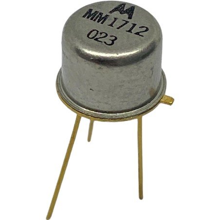MM1712 Motorola PNP Goldpin Transistor