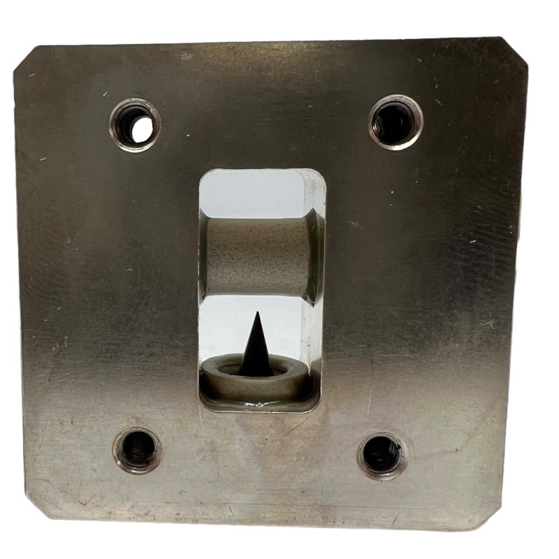 ML8R17-11 Macom Waveguide Isolator WR-75 WR75