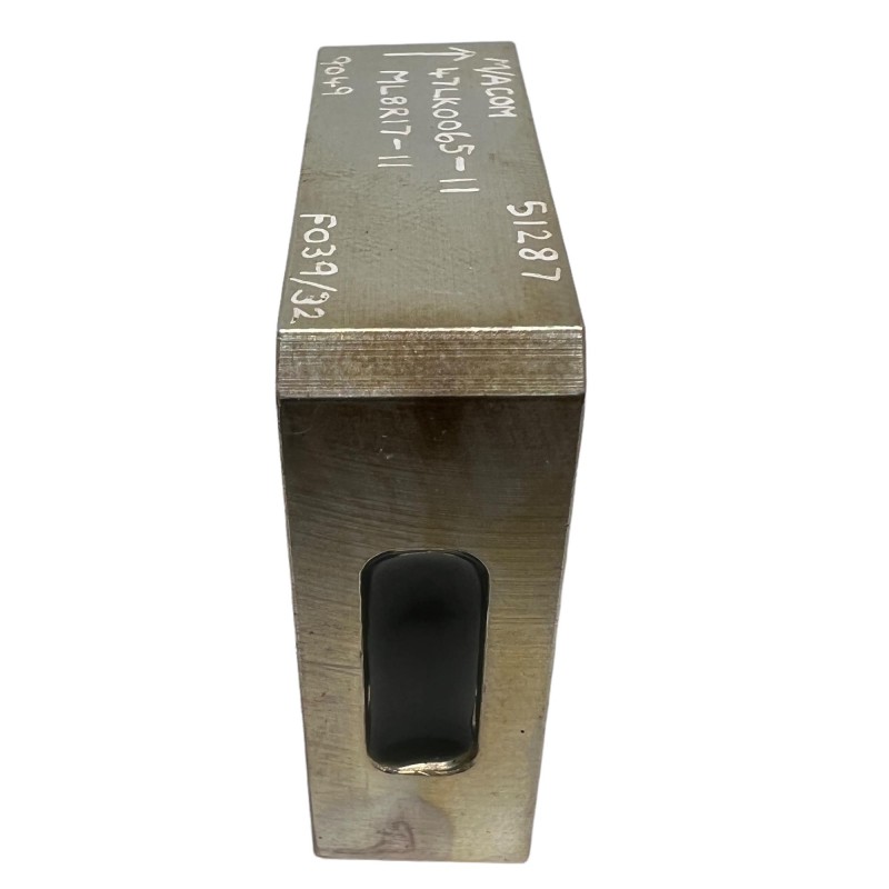ML8R17-11 Macom Waveguide Isolator WR-75 WR75