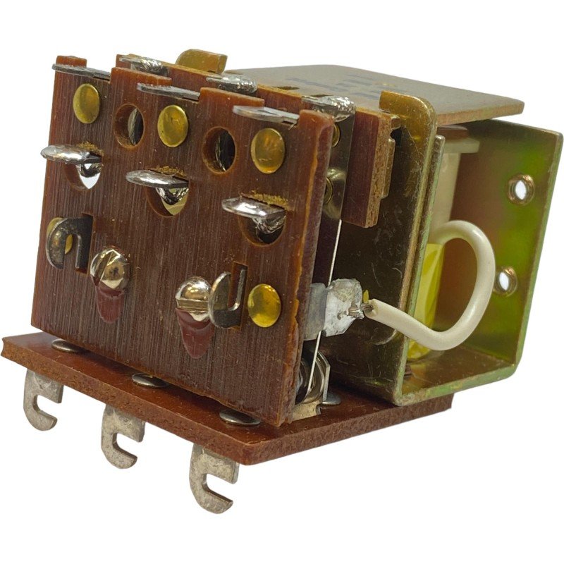 PO-7A P0-7A Allied Control General Purpose Relay 230Vac