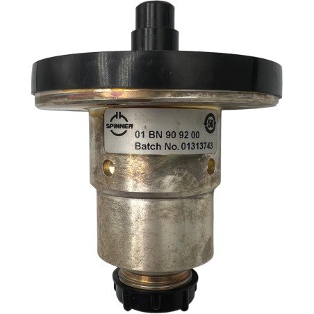 BN909200 Spinner Coaxial Adapter 7/16 - 1-5/8EIA