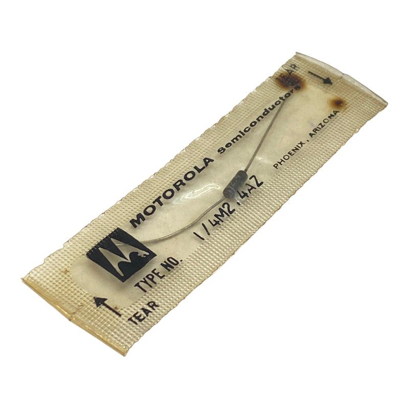 1/4M2.4AZ Motorola Mil Spec Silicon Rectifier Diode 2.4V 5961-01-126-3009