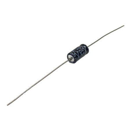 10uF 63V Axial Electrolytic Capacitor 12x6mm 69670