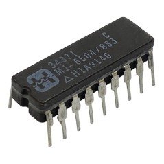 M1-6504/883 Harris Ceramic Integrated Circuit