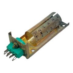 VR1213-5 Inland Tube Socket With Heat Sink NOS