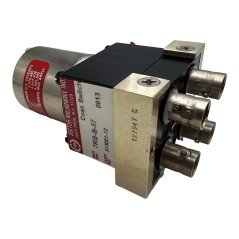7RB-B-57 Sector Microwave Coaxial Switch DPDT BNC(f) 20Vdc DC-4Ghz
