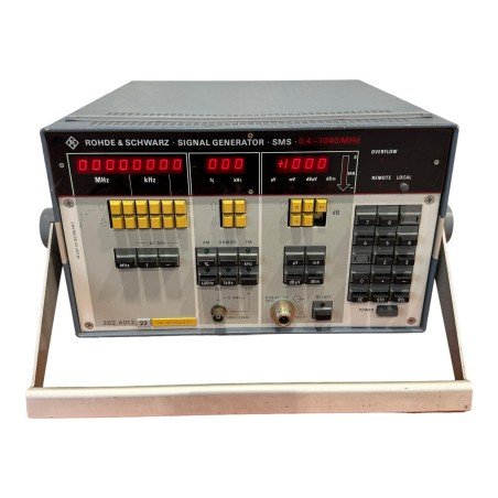 Rohde & Schwarz Signal Generator SMS 0.4-1040Mhz