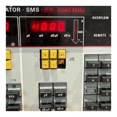 Rohde & Schwarz Signal Generator SMS 0.4-1040Mhz