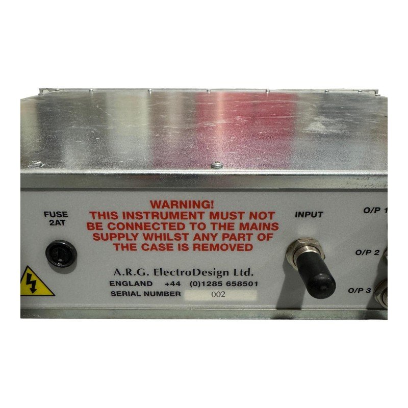 ARG 2104 140Mbit/s Splitter Amplifier BNC sn 002