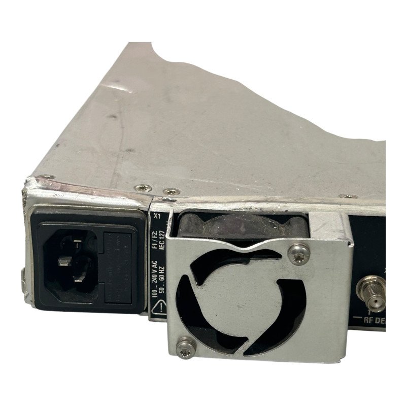 SX800 SX-800 Rohde & Schwarz R&S TV Exciter 2095.1502.60 S/N:100397 *Dented Face*