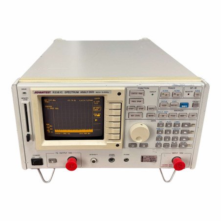 R3361C Advantest Spectrum Analyser With Tracking Generator 9KHz-2.6GHz opt 81 GPIB