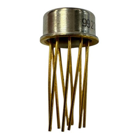 M9977 SGS Integrated Circuit
