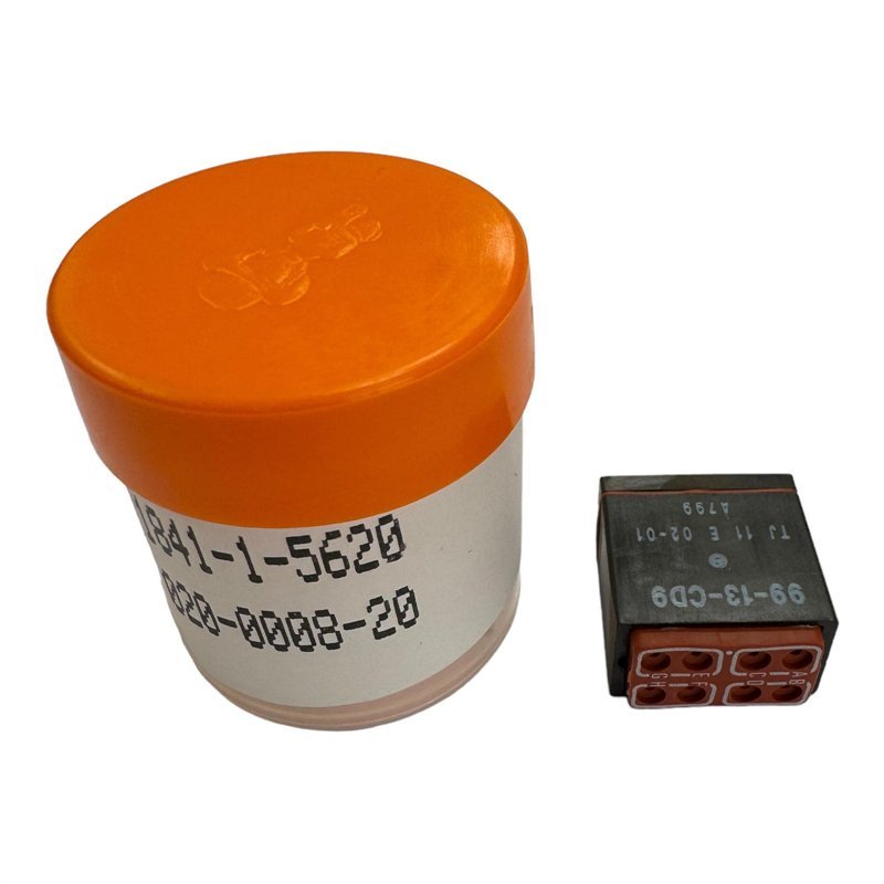TJ11E02-01 99-13-CD9 DEUTSCH Mil Spec Connector 5940-00-937-5173