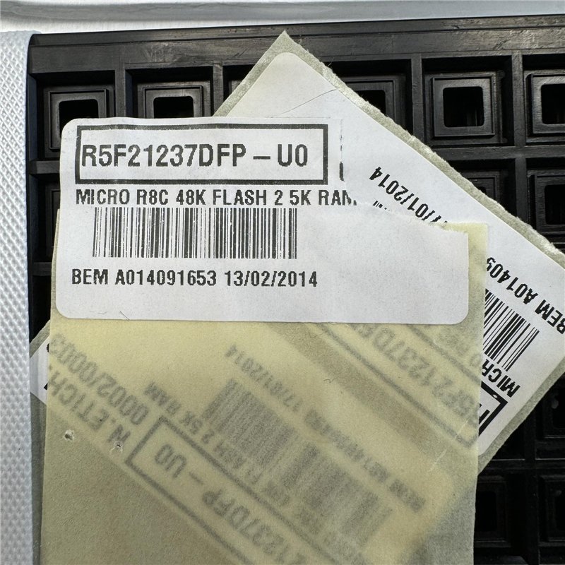 R5F2123DFP Renesas Integrated Circuits QTY:20