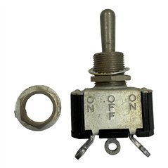 ST42G Cuttler Hammer Toggle Switch SPDT 5930-00-201-3362