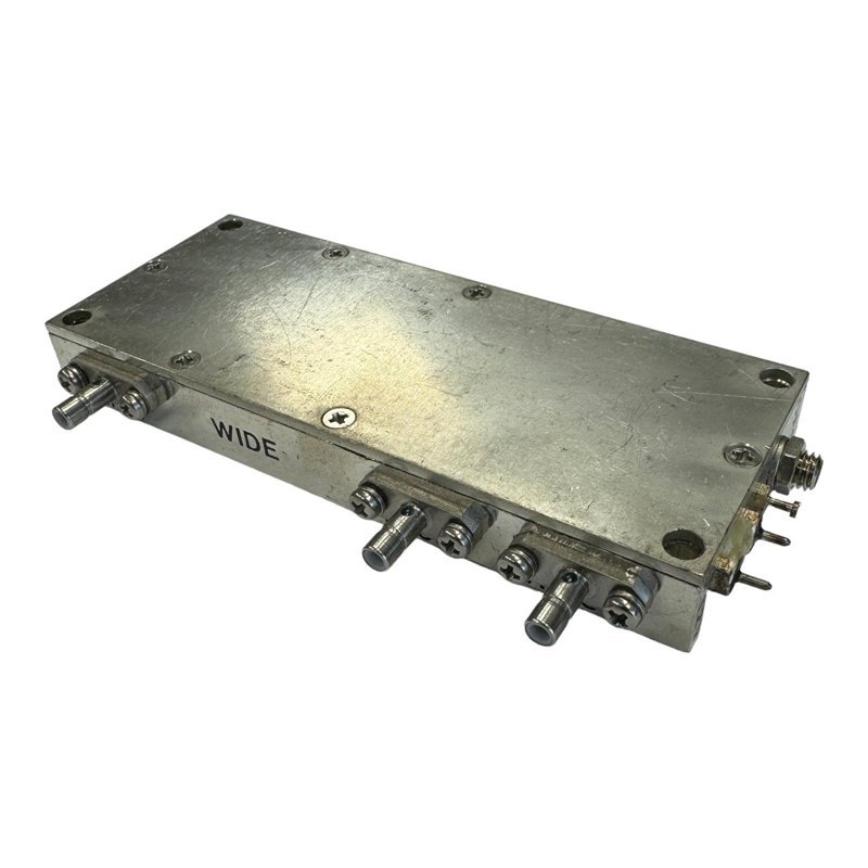 ICL-4-3041 1065-31379-32-4-L Varian IF Wideband Amplifier