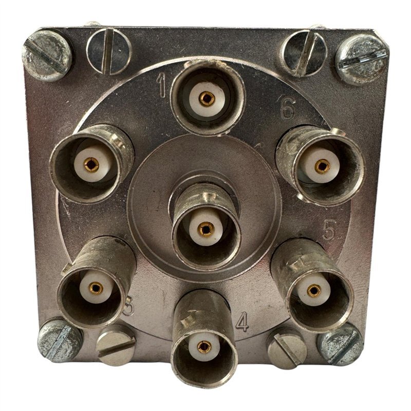 R581406230 Radiall Coaxial Switch - Relay SP6T BNC (f) DC-3Ghz Manual