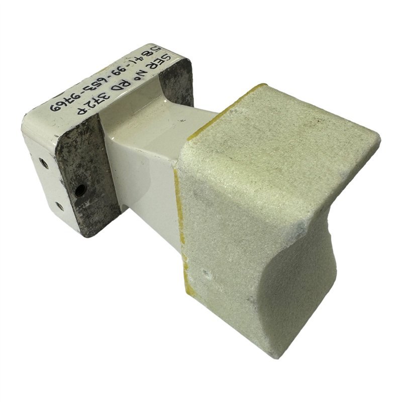 RD372P Antenna Feed Unit Waveguide 20x20mm 5841-9-653-9769