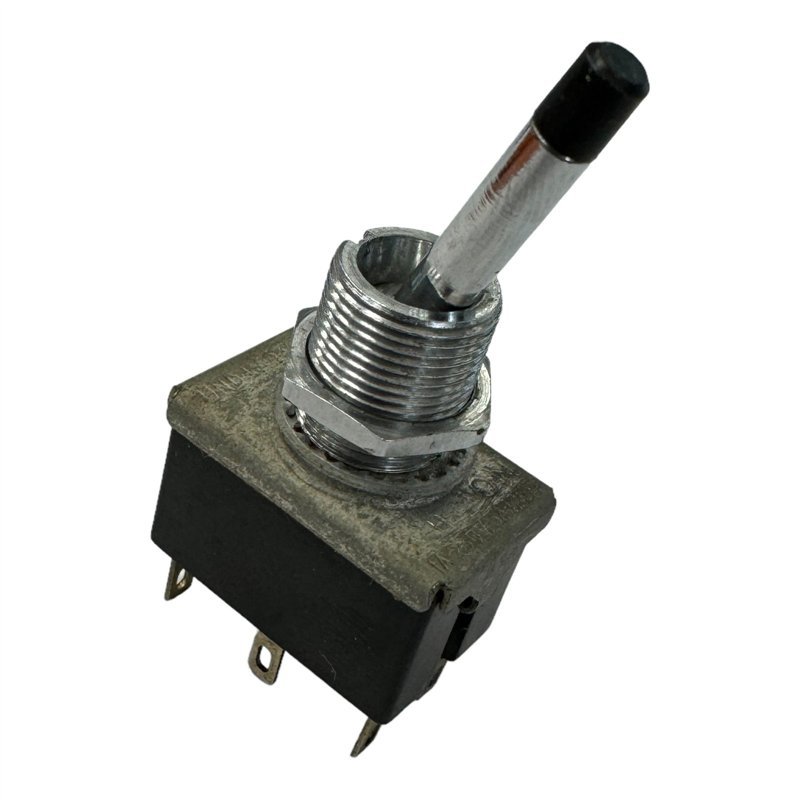 1672 UND Toggle Switch DPDT 1A 250V 3A 125V