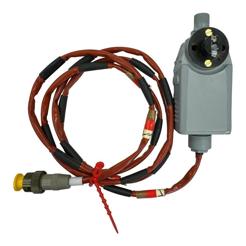 C23402500 Messier Hispano Bugatti F6137 Switch  5930-14-417-1793