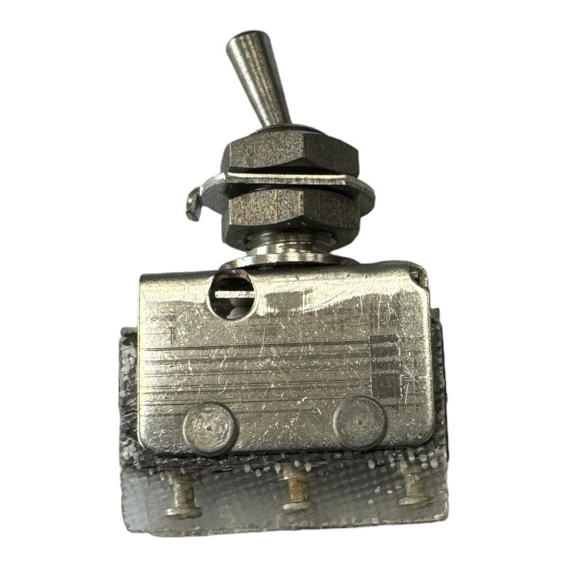 2527 Microswitch SPDT Toggle Switch Assembly