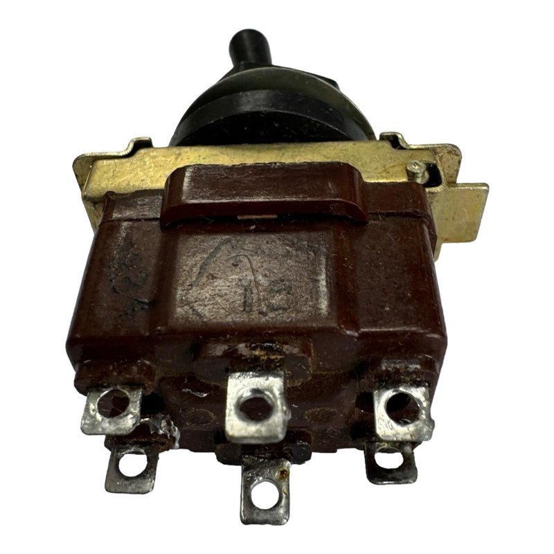 BS9572-F0004 Toggle Switch Lever 5930-01-380-9826