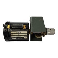 A/S496 Beckman Helipot Precision Potentiometer With Counter 0-999 5K 3% LIN. TOL. 0.25%