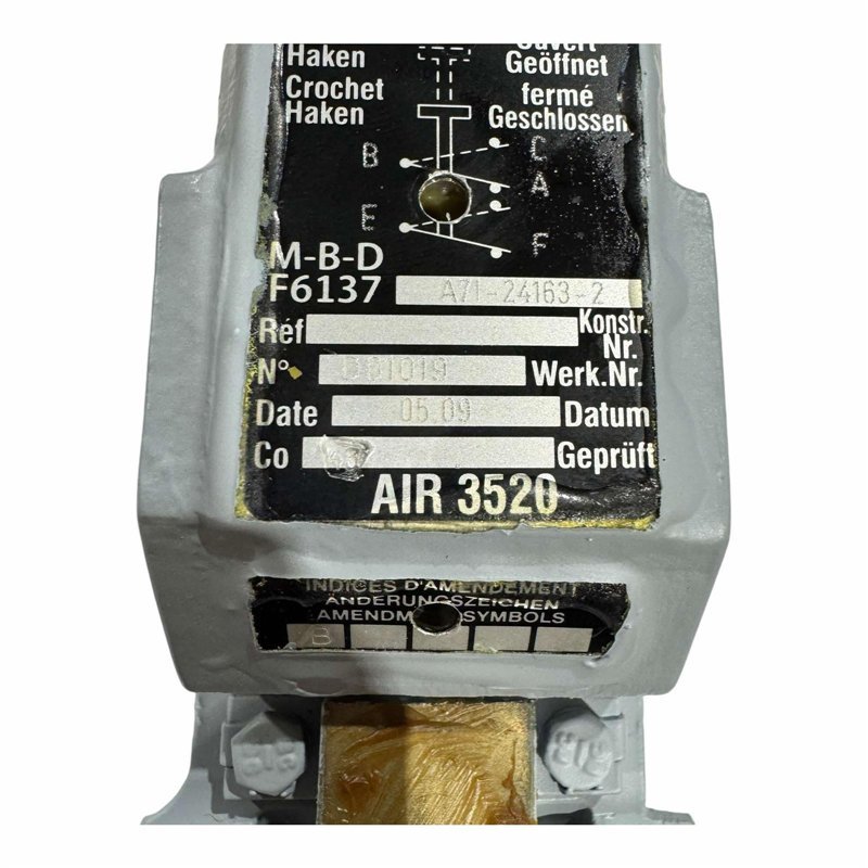 A71-24163-2 MHB F6137 Hanging Box 1650-14-312-2669