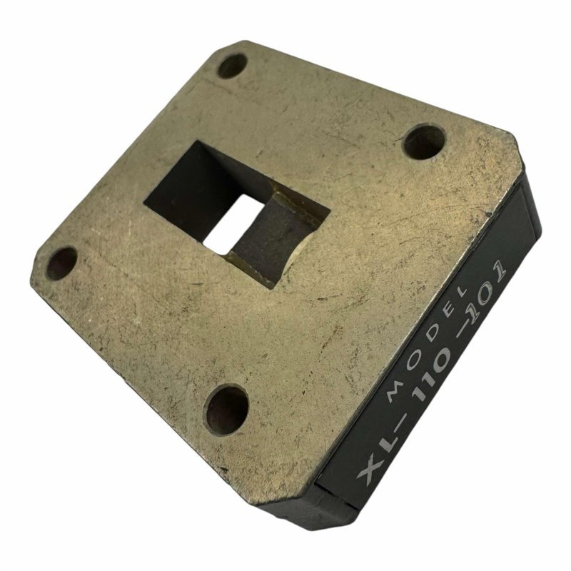 XL-110-101 Micromega Isolator Waveguide 9.7-10.7Ghz WR90 WR-90 5985-00-457-2518