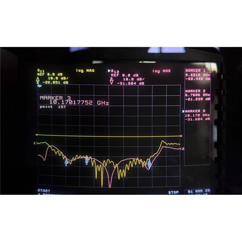 7L652 MA Coaxial Isolator 5600-10170Mhz Ins.L.max 1db Isol.min.21db SMA