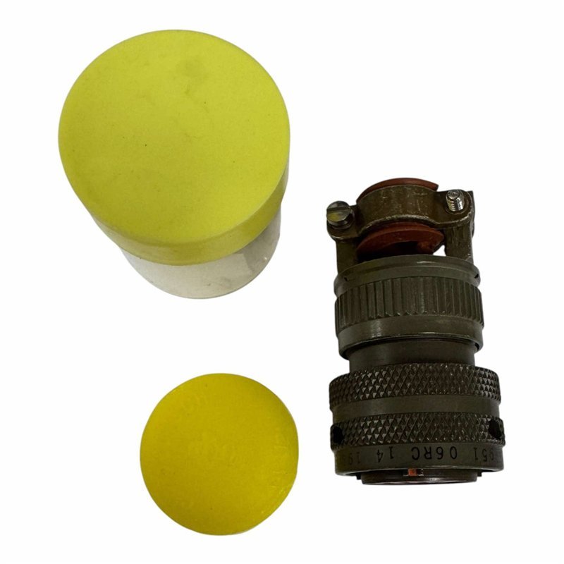 951-06 RC 14-19 SW 50 Compagnie Deutsch Circular Mil Spec Connector 951-06RC14-19SW50