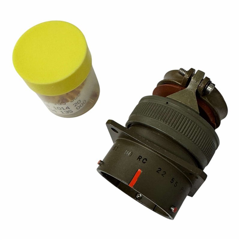 951-00 RC 22-55 PY 50 Compagnie Deutsch Circular Mil Spec Connector 951-00RC22-55PY50