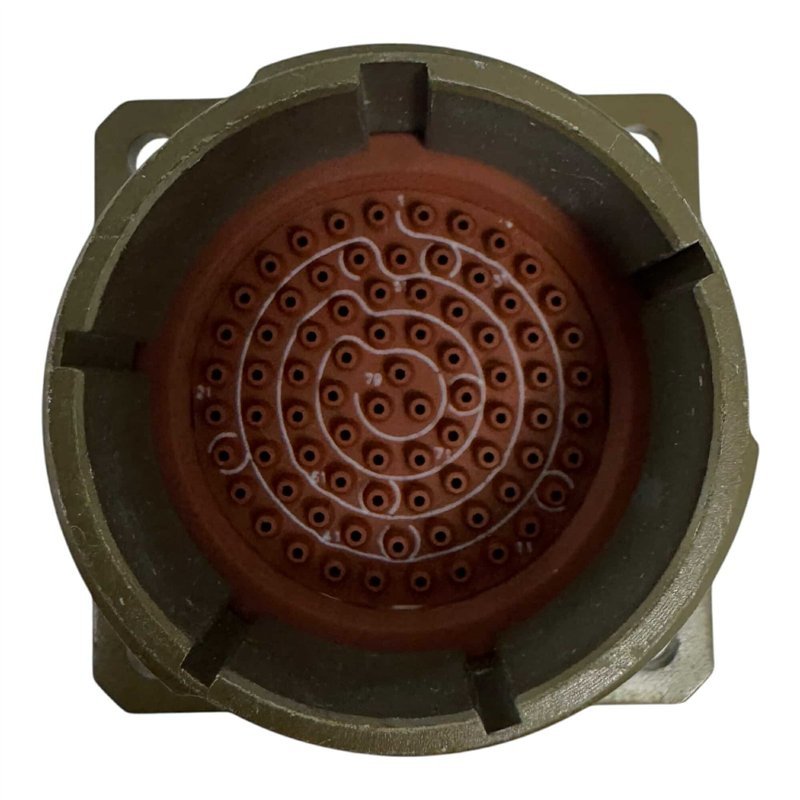 D38999/20WG35PN Compagnie Deutsch Circular Mil Spec Connector