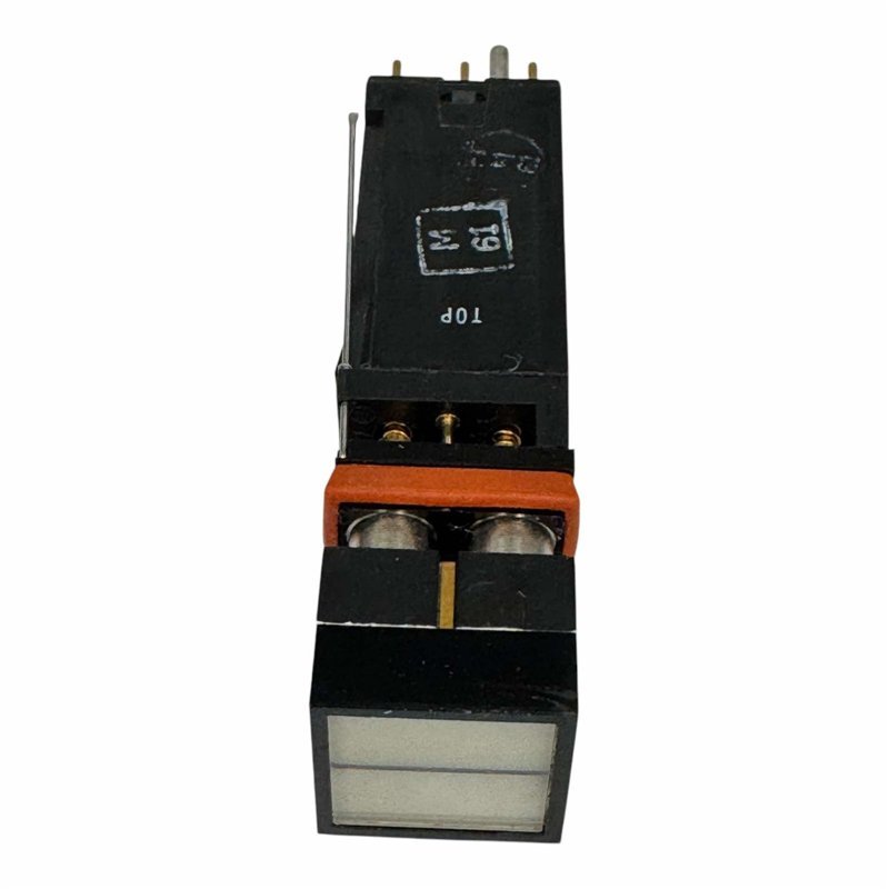 80010A1C2D2L2M1N2(GW) Eaton Indicator PushButton Switch MSC96182